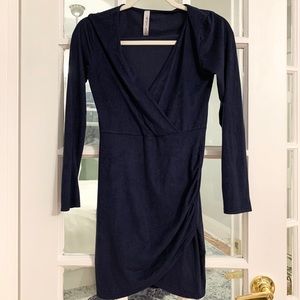 FREE WITH $50 purchase M Boutique Navy Dress S